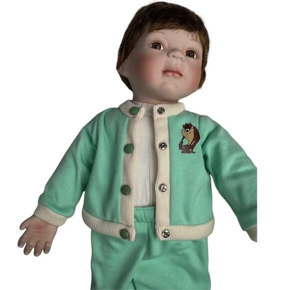 Ashton Drake Galleries Looney Tunes Baby Like Doll 16" Tall - Picture 6 of 8